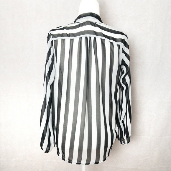 NWOT Pin Sheer Through Blouse - Picture 2 of 4